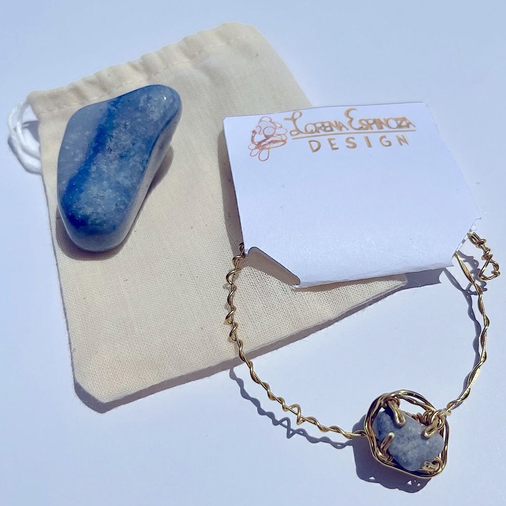 BLUE QUARTZ PALM STONE & MATCHING WIREWRAPPED GEMSTONE BRACELET SET